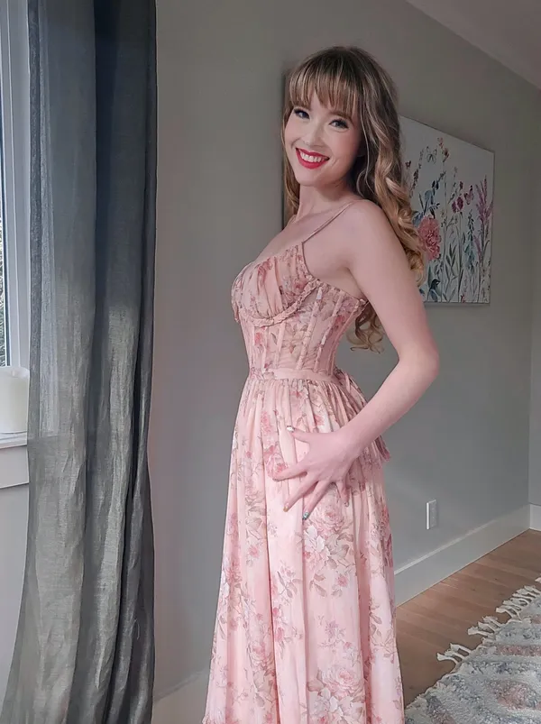 Ashley Aster's photo 2