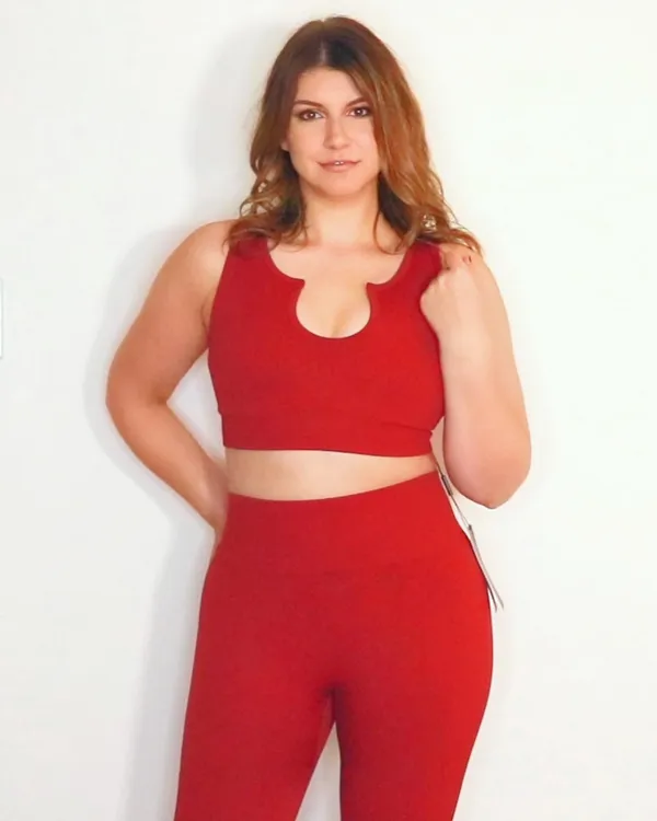 Ashley Elizabeth's photo 3