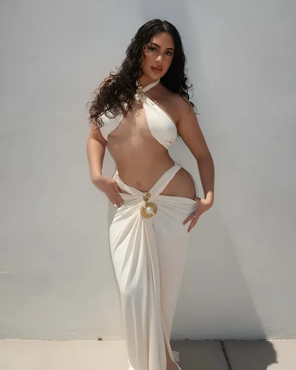 Ashley Rosas's BabeWiki Profile