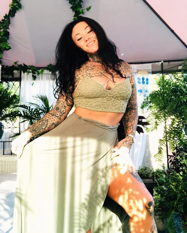 Ashley Sinz's photo 3