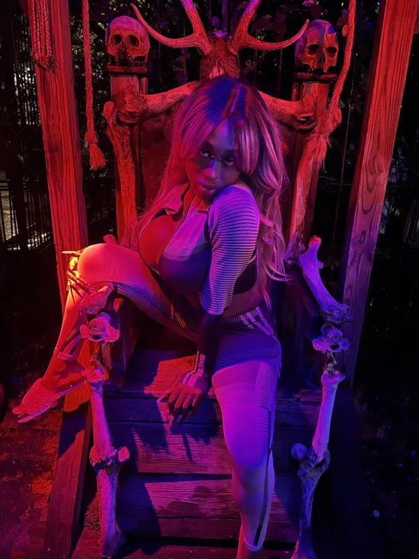 Ashley Star's photo 3