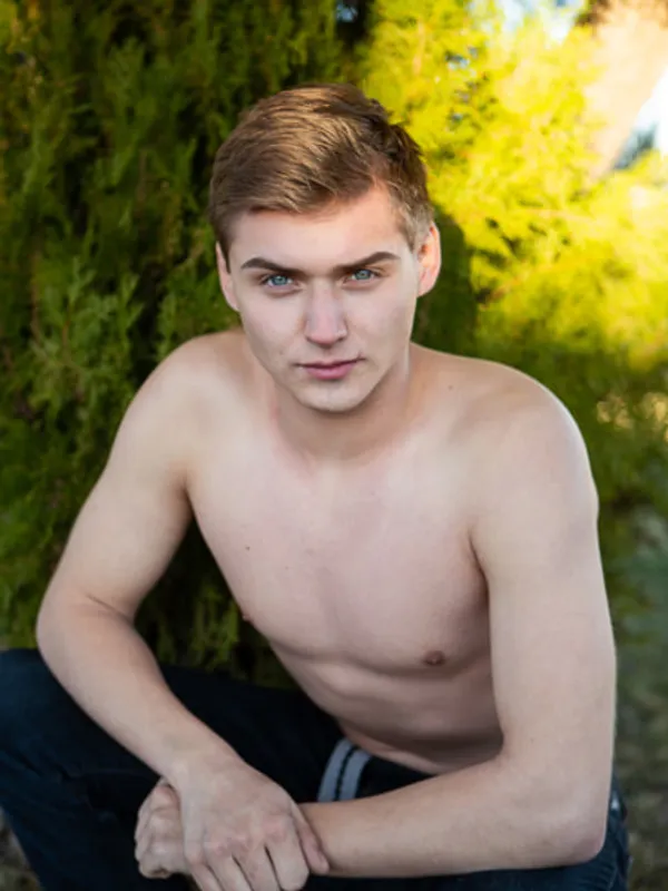 Ashton Silvers's photo 10