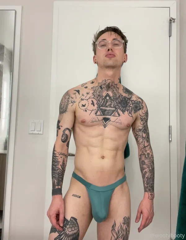 Ashton Webber's BabeWiki Profile