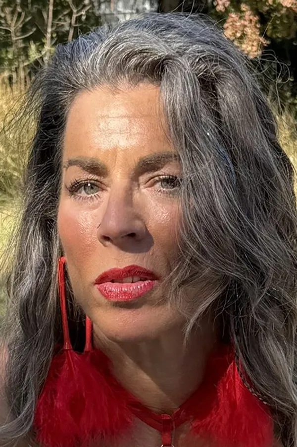 Athena West's photo 3