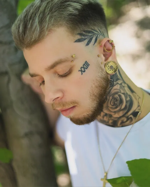 Atlas Alexander's BabeWiki Profile