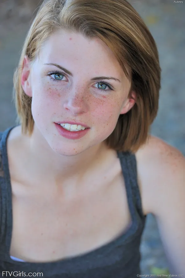 Aubrey Belle's photo 2