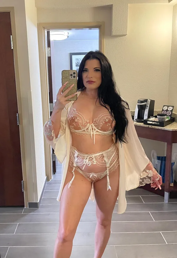 Aubrey Linnea's photo 3