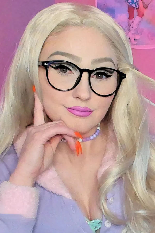 Audrey Simone's photo 5