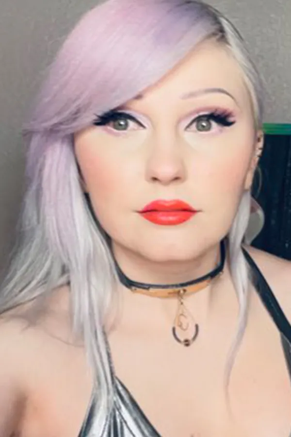 Audrey Simone's photo 6