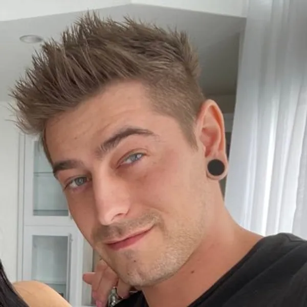 Austin Pierce's photo 10