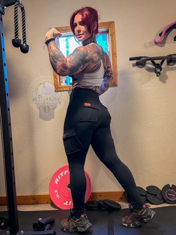 Autumn Ivy's photo 3