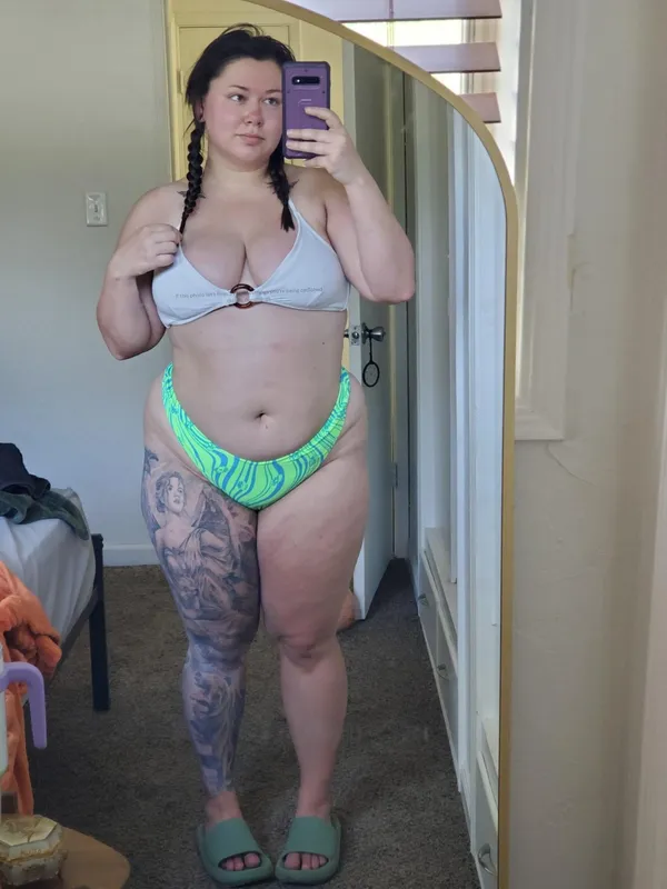 Avery Grace's photo 8