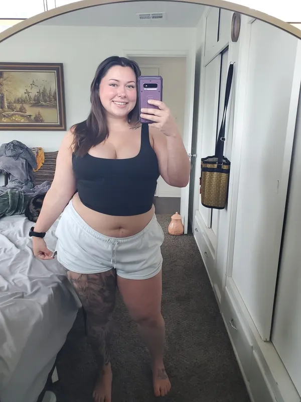 Avery Grace's BabeWiki Profile