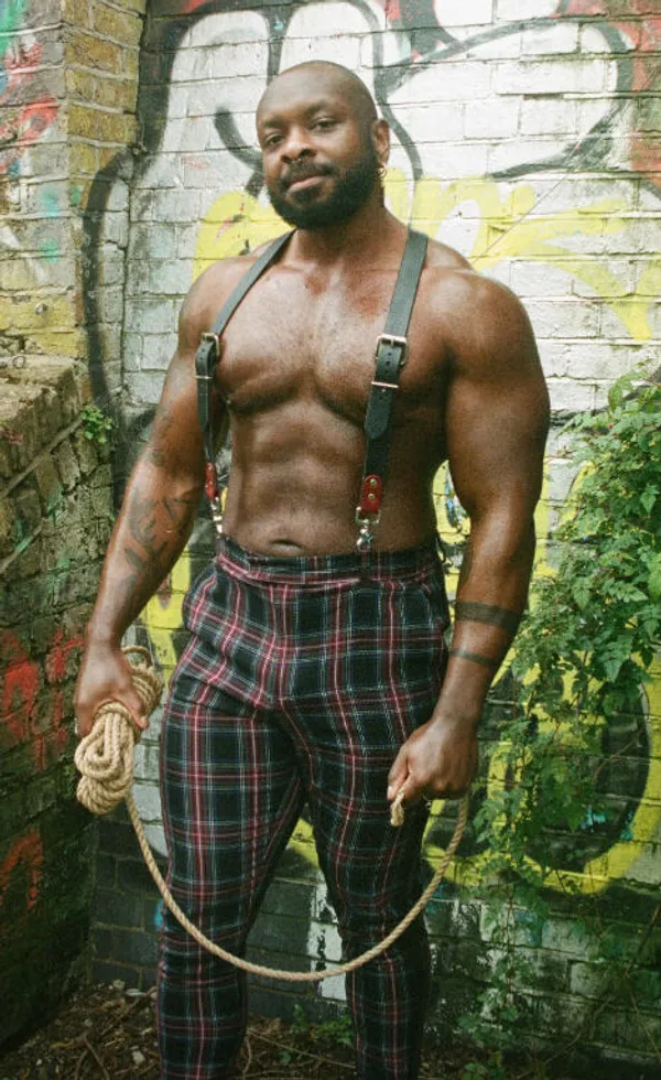 Axel Reigns's BabeWiki Profile