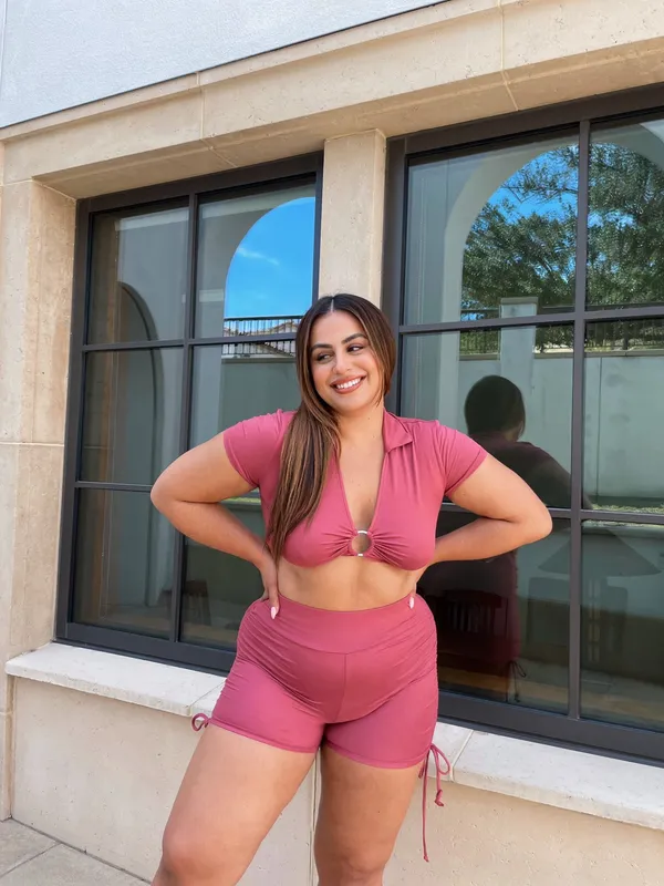 Ayesha Perry-Iqbal's photo 2