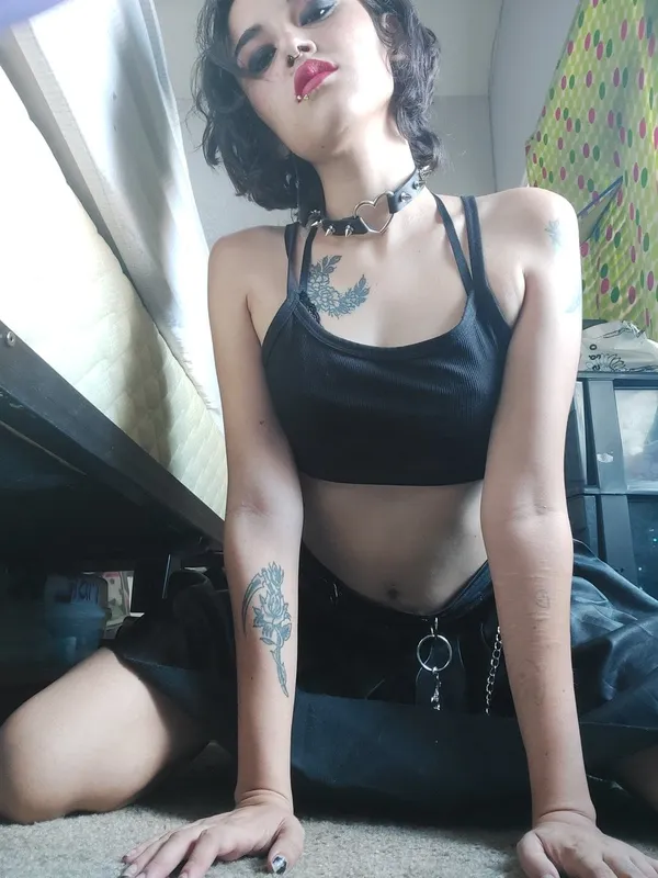 Ayuko Fey's BabeWiki Profile