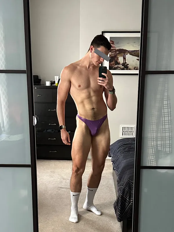 babe_asaurusrex's photo 3