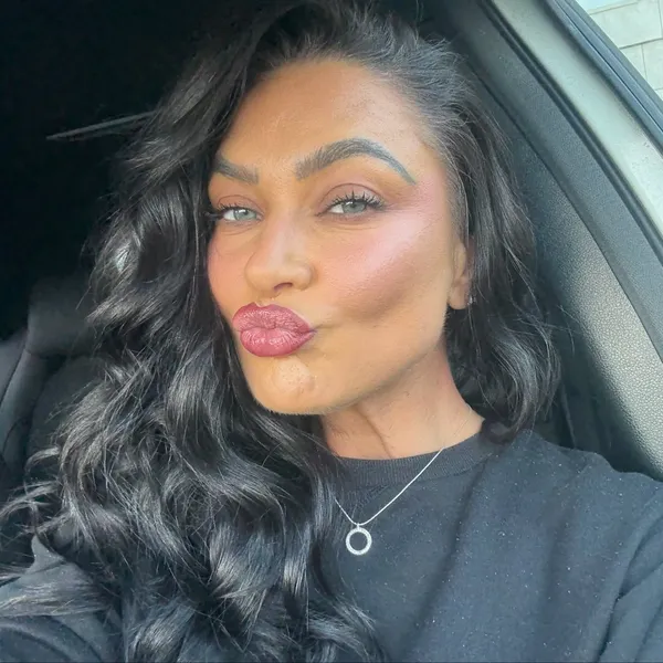 Babe Ashton's photo 3