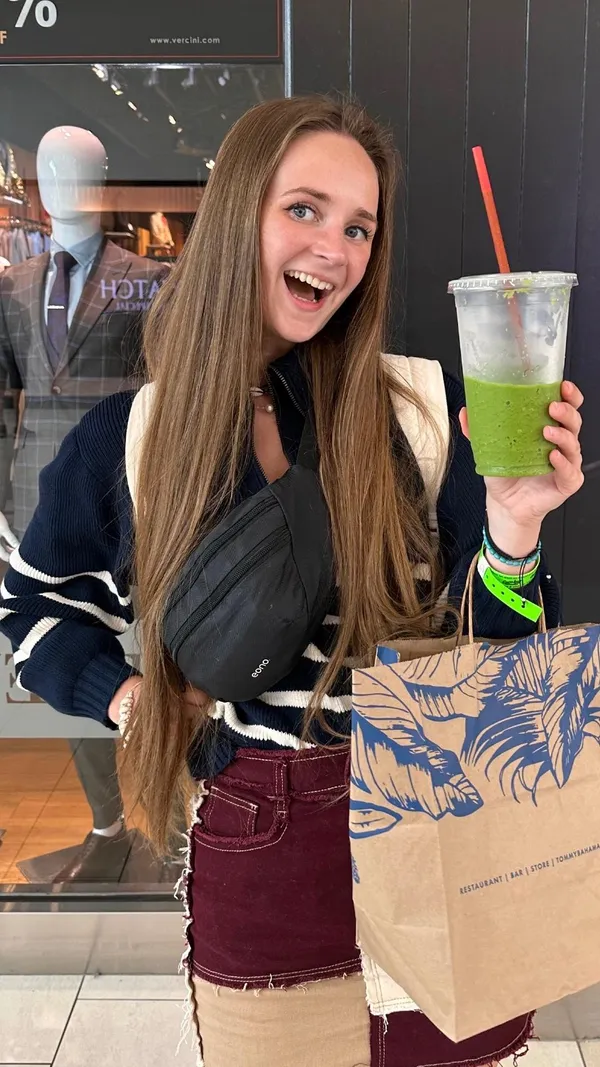 Babebarefoot's BabeWiki Profile