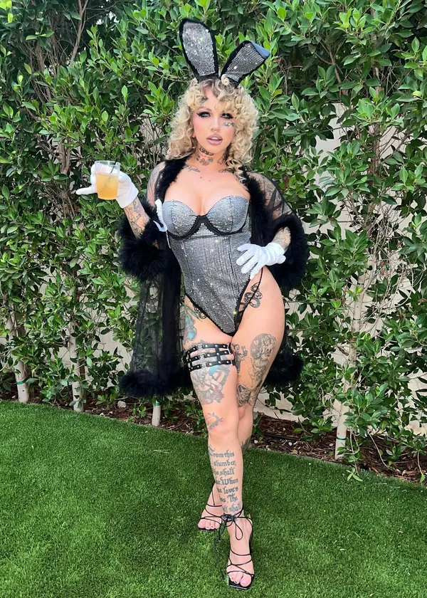 Baby Goth's BabeWiki Profile