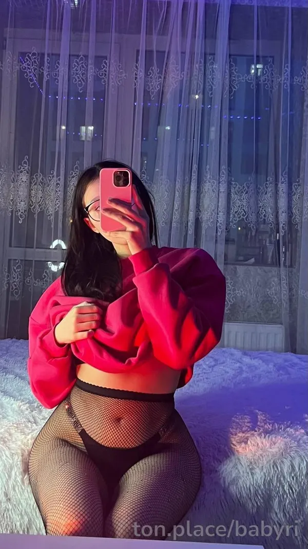 Baby_Ri's BabeWiki Profile