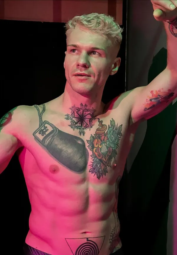 BadVolodya's BabeWiki Profile