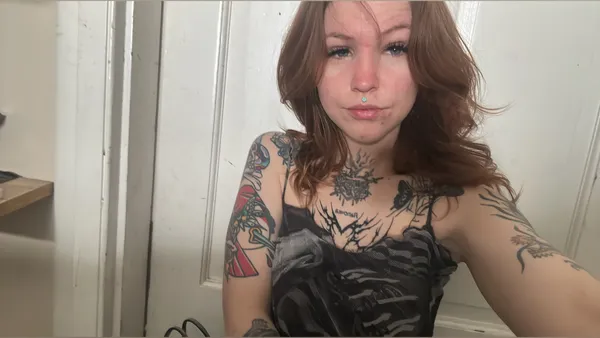 Bailey Skyes's BabeWiki Profile