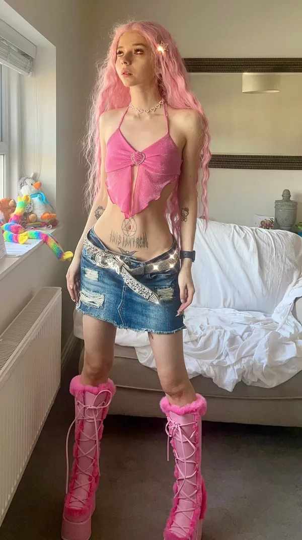 Barbara Barbie Roberts's photo 4