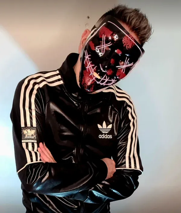 Bastian Malone's BabeWiki Profile