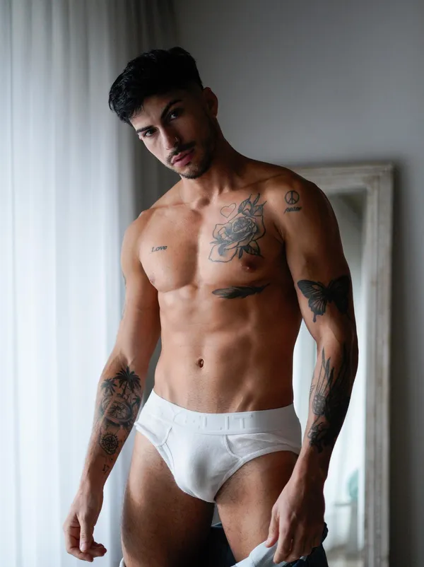 Bastian Moreyra's BabeWiki Profile