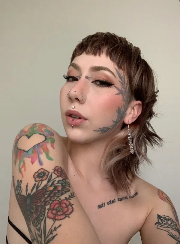 Baylee's BabeWiki Profile