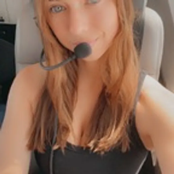 Becca Aviatrix's BabeWiki Profile