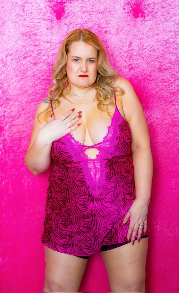 Becky Swings's photo 6