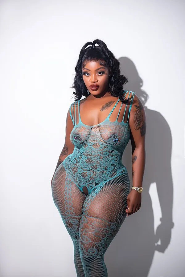 Bedroombullyx5's photo 8