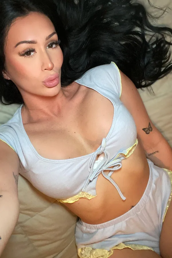 Bella Joie's BabeWiki Profile