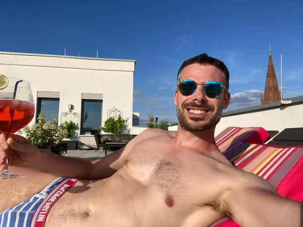 berlinloads's BabeWiki Profile