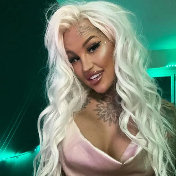 Beth Adams's photo 5