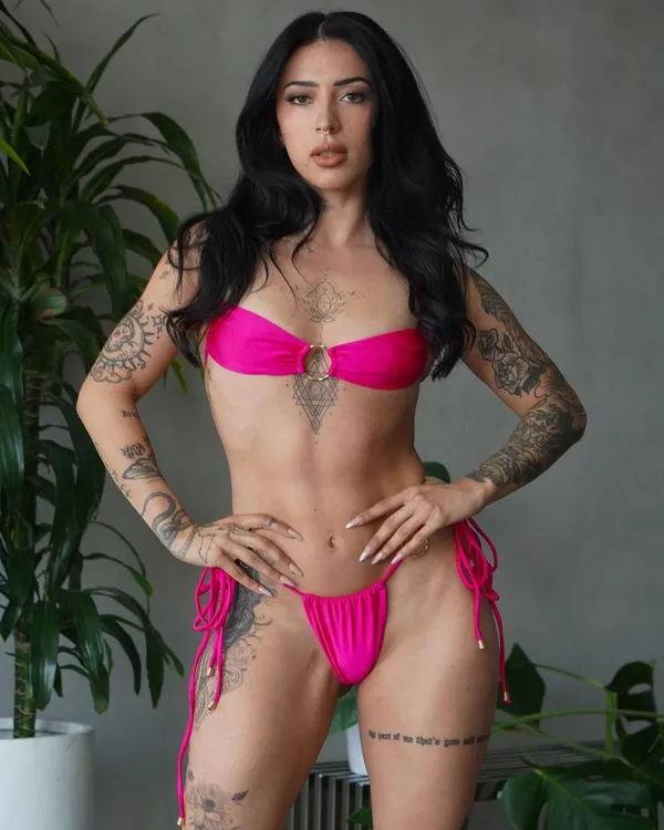 Bianca Taylor's BabeWiki Profile