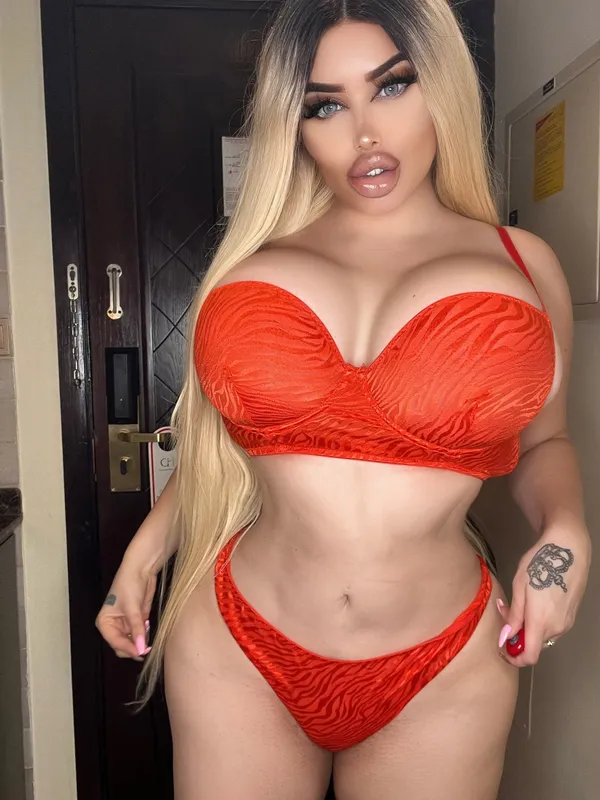 Bibi Bugatti's BabeWiki Profile