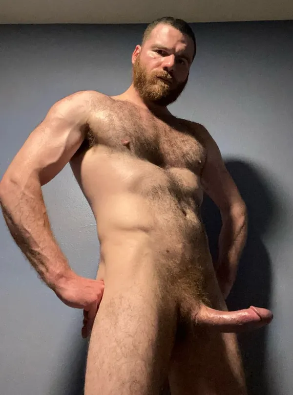 bighairytopping's photo 3