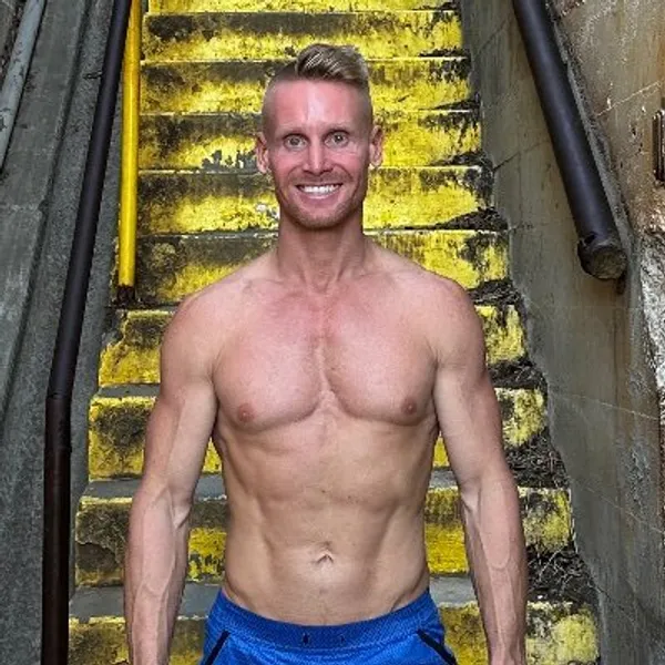 Blonde Blew's photo 3