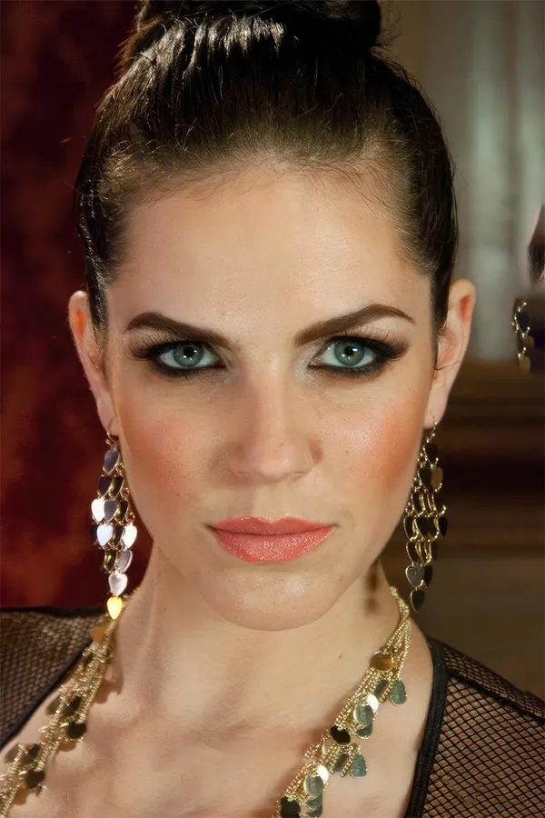 Bobbi Starr's photo 2