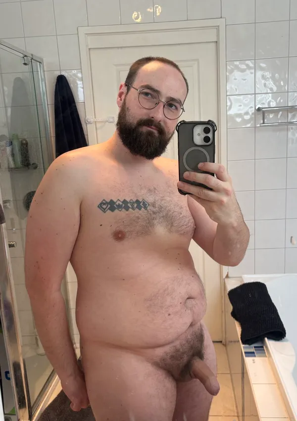 boiholebitch's BabeWiki Profile