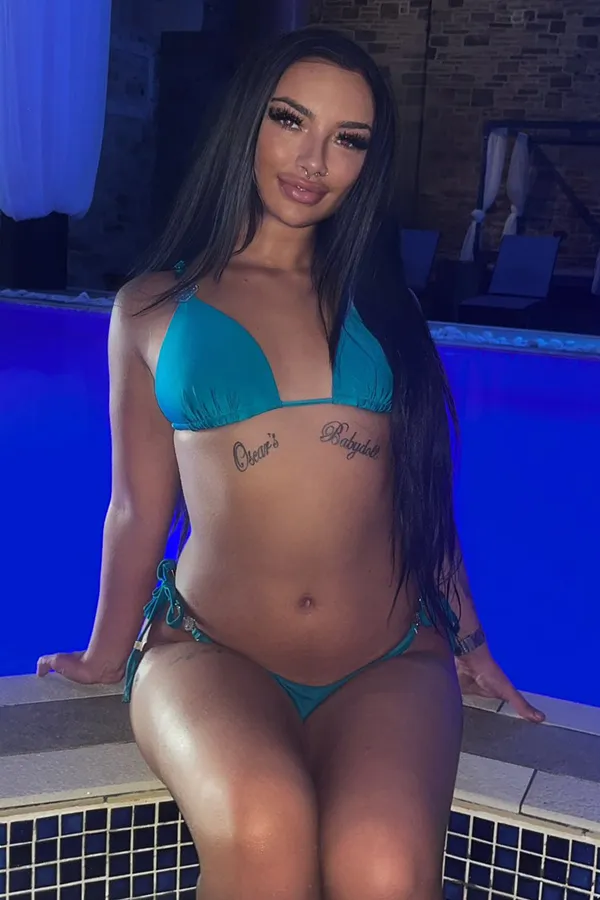 Bratty Leah's photo 5