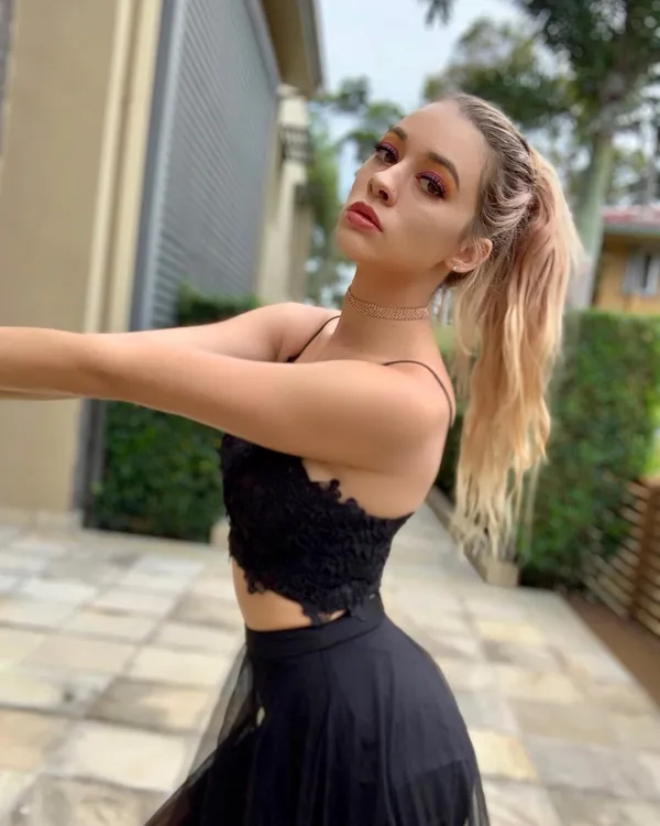 Bree Louise's photo 3