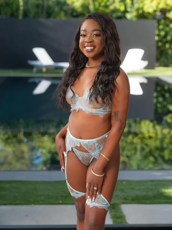 Britney London's photo 3