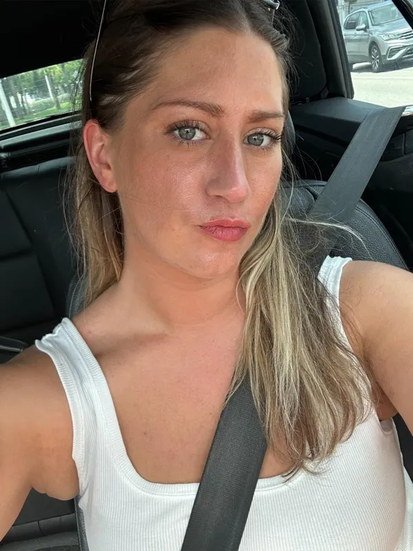 Britney Mae's photo 4