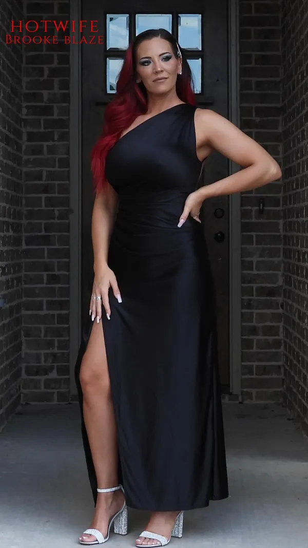 Brooke Blaze's photo 2