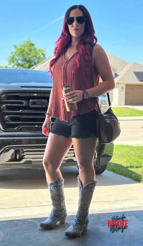 Brooke Blaze's photo 3