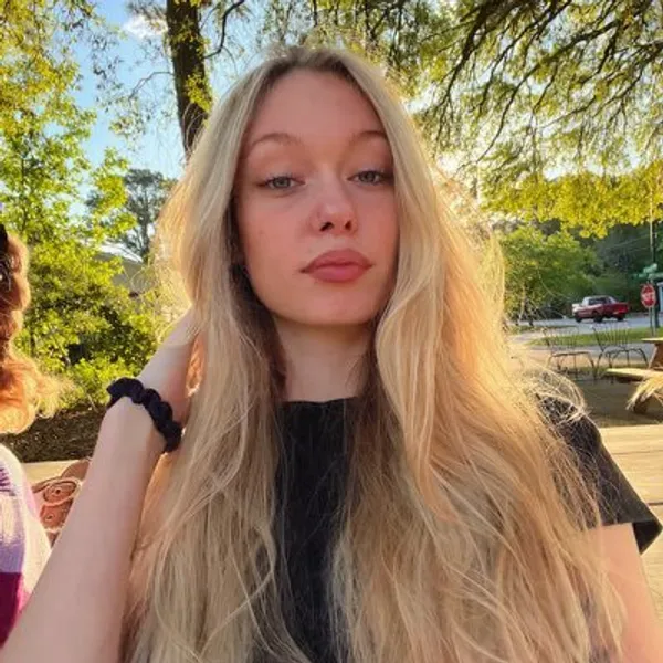 Brooklynn's BabeWiki Profile